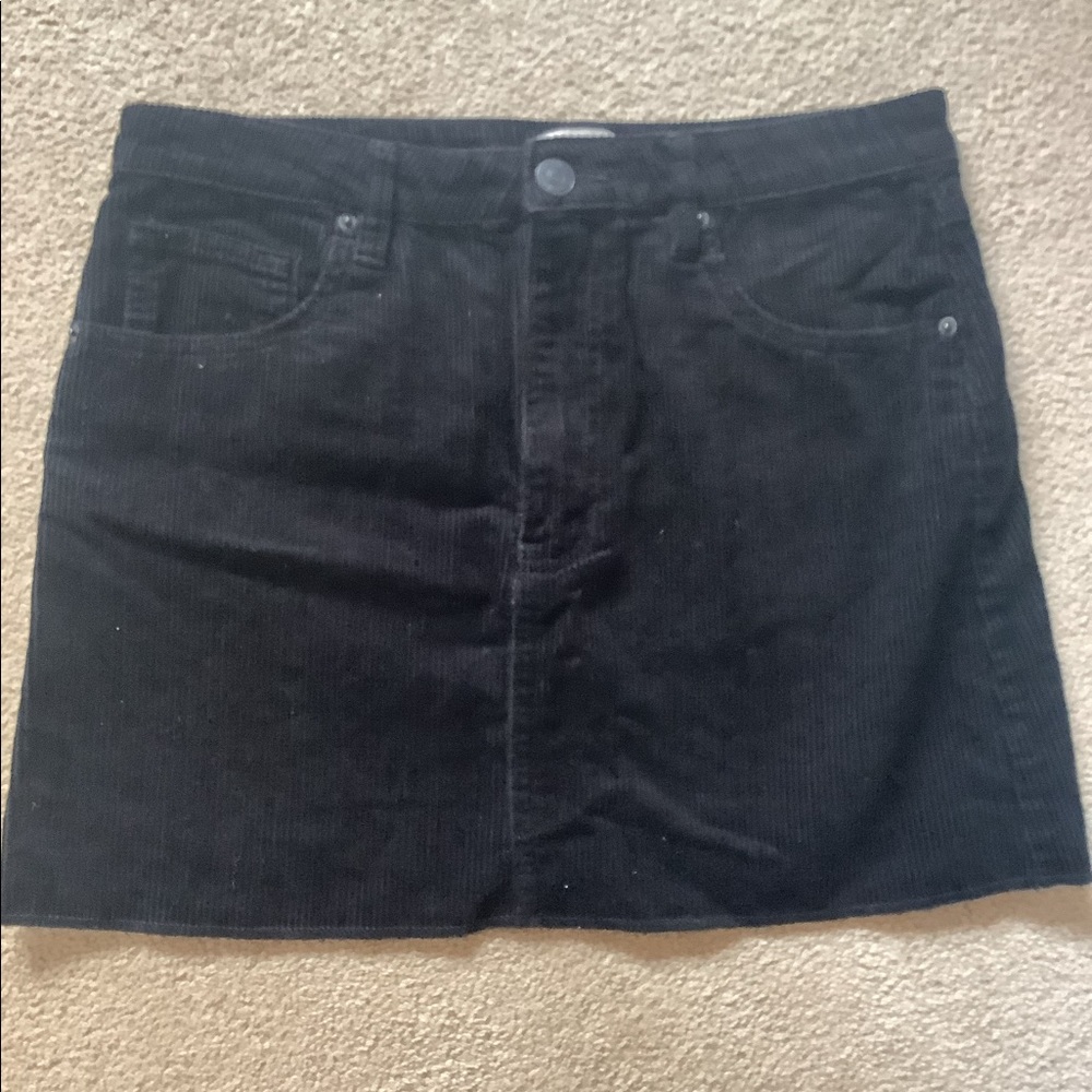Forever 21 black skirt size L